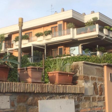 רומא Domus Apartments מראה חיצוני תמונה