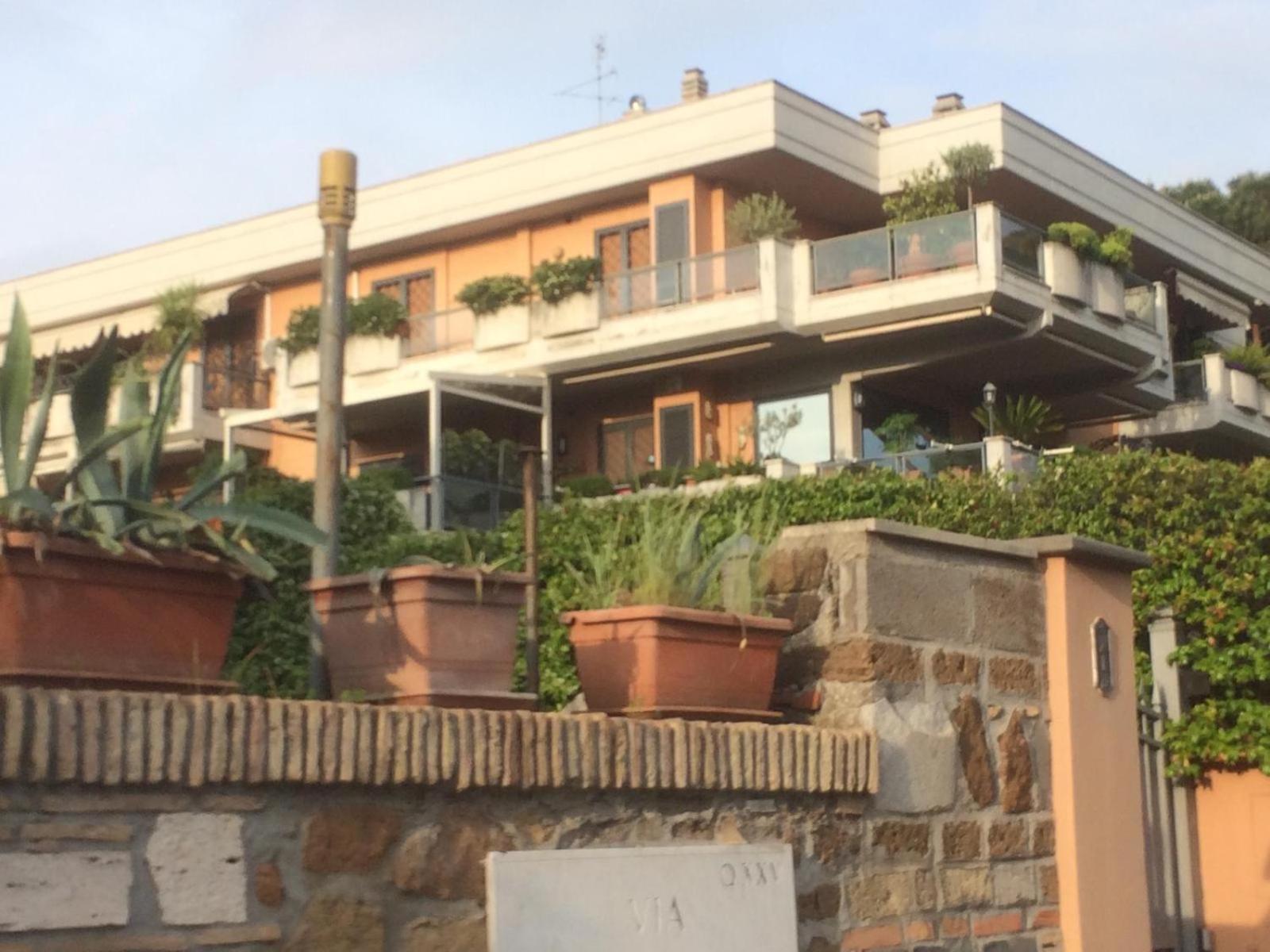 רומא Domus Apartments מראה חיצוני תמונה
